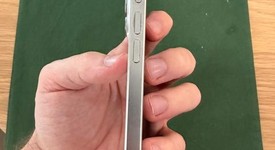 Mint
													Apple iPhone 15 Pro - Unlocked, White, 128 GB, A2848, photo 3 of 7