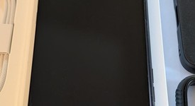 Good
													Apple iPhone 16 Pro Max - Unlocked, Black, 256 GB, A3084, photo 4 of 5