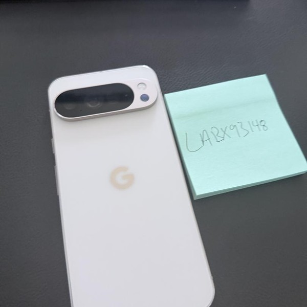 Google Pixel 10 Pro XL - Unlocked, 256 GB, Porcelain, GUL82