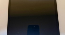 Good
													Apple iPad 8th Gen - Unlocked, Gray, 32 GB, A2428, photo 2 of 4