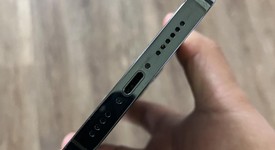 Good
													Apple iPhone 12 Pro Max - Unlocked, Pacific Blue, 128 GB, A2342, photo 4 of 7