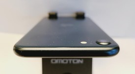 Good
													Apple iPhone SE 3rd Gen 2022 - Unlocked, Midnight, 64 GB, A2595, photo 4 of 7