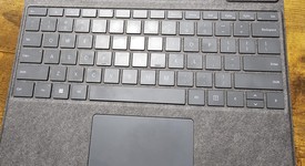 Good
													Microsoft Surface Pro 9 - Wi-Fi, I5, Forest, 256 GB, 8 GB, Wi-Fi, photo 5 of 6