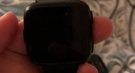 Mint
													Fitbit Versa - Black, photo 3 of 5