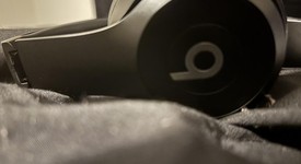 Used
													Beats Solo 4 - Black, photo 4 of 6