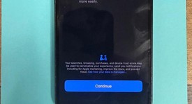 Mint
													Apple iPhone 13 - Unlocked, Midnight, 128 GB, A2482, photo 2 of 20