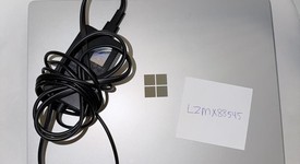 Good
													Microsoft Surface Laptop 2 - I5, Platinum, 128 GB, 8 GB, photo 2 of 4