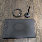 Fair Wacom Intuos Pro - Medium