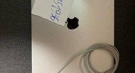 Good
													MacBook Pro Late 2023 (M3) - 16" - Apple M3 Max 16-core, Silver, 1 TB, 48 GB, 40-core GPU, photo 3 of 7