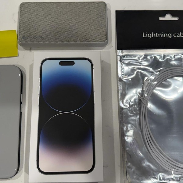 Apple iPhone 14 Pro - Unlocked, 512 GB, Silver, A2650