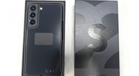 Mint
													Samsung Galaxy S22 - Unlocked, Black, 256 GB, 8 GB, SM-S901U1, photo 2 of 5