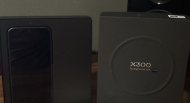 Good
													Vivo X300 - Unlocked Non-US, Black, 512 GB, 16 GB, photo 6 of 6