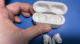 Used
													Apple AirPods Pro 2 - USB-C, photo 5 of 8