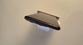 Mint
													Motorola Edge (2025) - Unlocked, 256 GB, photo 4 of 8