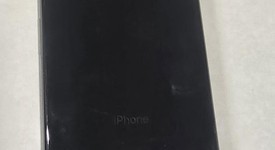 Good
													Apple iPhone X - Unlocked, Gray, 64 GB, A1901, GSM, photo 4 of 8