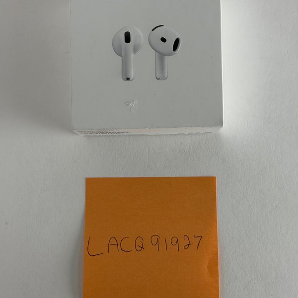 Apple AirPods 4th Gen - Standard
