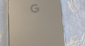 Good
													Google Pixel 9 Pro XL - Unlocked, Hazel, 256 GB, 16 GB, GGX8B, photo 3 of 8