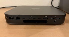 Mint
													Mac mini 2018 - I7, Gray, 512 GB, 16 GB, photo 4 of 9