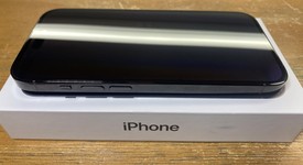 Mint
													Apple iPhone 14 Pro - AT&T, Black, 128 GB, A2650, photo 3 of 9