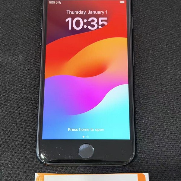 Apple iPhone SE 2nd Gen 2020 - Unlocked, 64 GB, Black, A2275