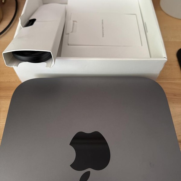 Mac mini 2018 - 512 GB, Gray, 32 GB, Intel Core i7
