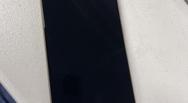 Good
													Samsung Galaxy S24 Ultra - Verizon, Yellow, 256 GB, 12 GB, SM-S928U, photo 3 of 6