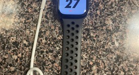 Good
													Apple Watch Series 7 41mm - Unlocked, Midnight, A2475 - Cellular, Nike, photo 3 of 8