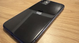 Mint
													Apple iPhone 11 - Verizon, Black, 128 GB, A2111, photo 2 of 8
