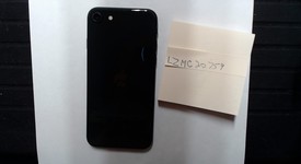 Good
													Apple iPhone SE 2nd Gen 2020 - Verizon, Black, 64 GB, A2275, photo 4 of 4