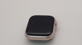 Good
													Apple Watch Series 9 45mm - Unlocked, Pink, A2984 - Cellular, Aluminum, photo 3 of 4