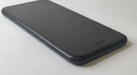 Good
													Apple iPhone SE 2nd Gen 2020 - Unlocked, Black, 128 GB, A2275, photo 4 of 7