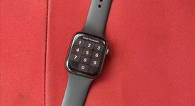 Good
													Apple Watch Series 4 44mm - AT&T, Gray, A1976 - Cellular, Aluminum, photo 1 of 8