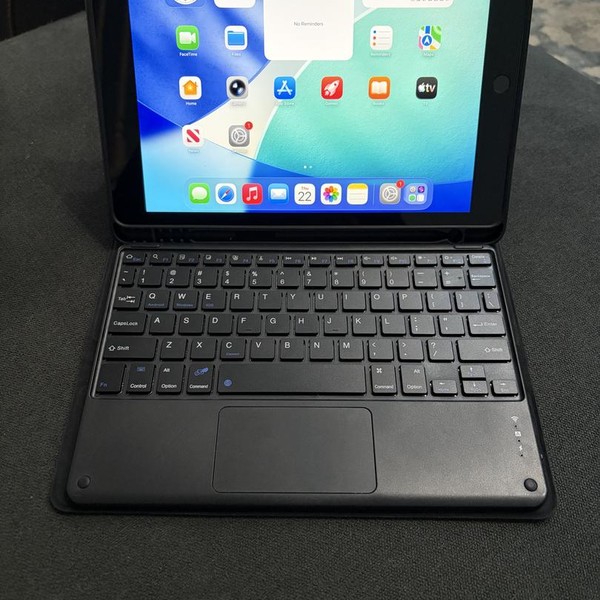 Apple iPad (9th Gen) - Wi-Fi, 64 GB, Gray, A2602