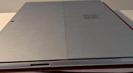 Mint
													Microsoft Surface Pro 11 - Platinum, 256 GB, 16 GB, photo 5 of 5
