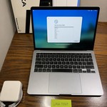 Good MacBook Pro 2020 - 13 inch - 512 GB, Gray, 16 GB, Intel Core i5