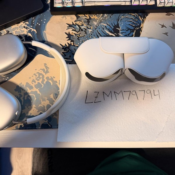 Apple AirPods Max - Silver