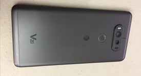 Good
													LG V20 - AT&T, Gray, 64 GB, 4 GB, H910, photo 3 of 7