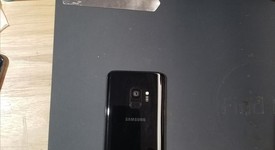 Good
													Samsung Galaxy S9 - Metro by T-Mobile, Black, 64 GB, SM-G960U, photo 4 of 13