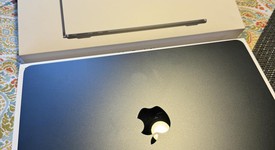 Mint
													MacBook Air 2022 - 13" - Apple M2, Midnight, 256 GB, 8 GB, photo 1 of 11
