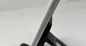 Good
													Apple iPhone Xr - Unlocked, White, 64 GB, A1984, photo 6 of 6