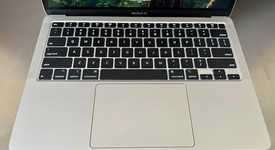 Mint
													MacBook Air 2020 - 13" - I5, Silver, 1 TB, 16 GB, photo 2 of 12