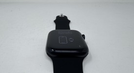 Good
													Apple Watch Series 7 45mm - Unlocked, Midnight, A2477 - Cellular, Aluminum, photo 3 of 6