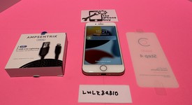 Good
													Apple iPhone 8 - Unlocked, Gold, 64 GB, A1863, photo 1 of 11
