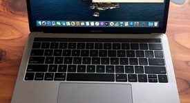 Good
													MacBook Pro 2019 - 13" - I5, Gray, 128 GB, 8 GB, photo 1 of 5