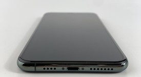 Good
													Apple iPhone 11 Pro Max - Unlocked, Green, 64 GB, A2161, photo 5 of 7