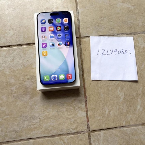 Apple iPhone 16 Pro Max - Unlocked, 256 GB, Natural, A3084