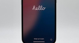 Mint
													Apple iPhone 16e - Unlocked, White, 128 GB, A3212, photo 4 of 6