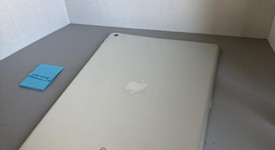 Fair
													Apple iPad 9th Gen - Wi-Fi, Silver, 64 GB, A2602, photo 4 of 6