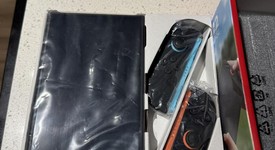 Mint
													Nintendo Switch 2 - Red & Blue, Standard, photo 4 of 6