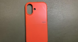 Mint
													Apple iPhone 17 - Unlocked, White, 256 GB, A3258, photo 3 of 9